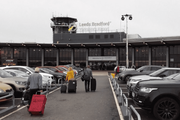 Easy and Affordable Taxi Airport Leeds Services Easy and Affordable Taxi Airport Leeds Services