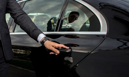 How to Book Accessible Airport Taxis for Special Needs Travelers