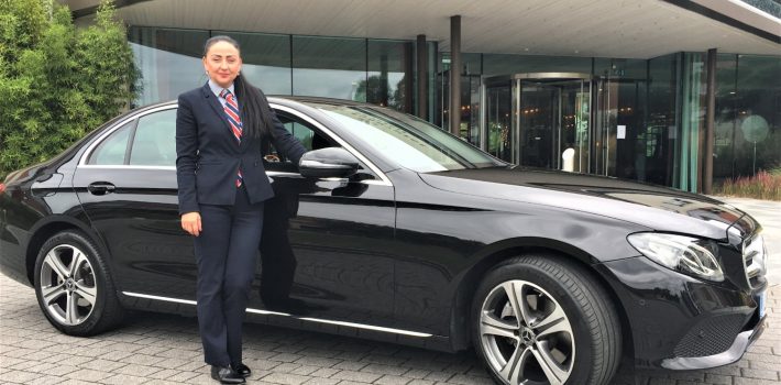 Support Services for Seniors Using Leeds Airport Taxis