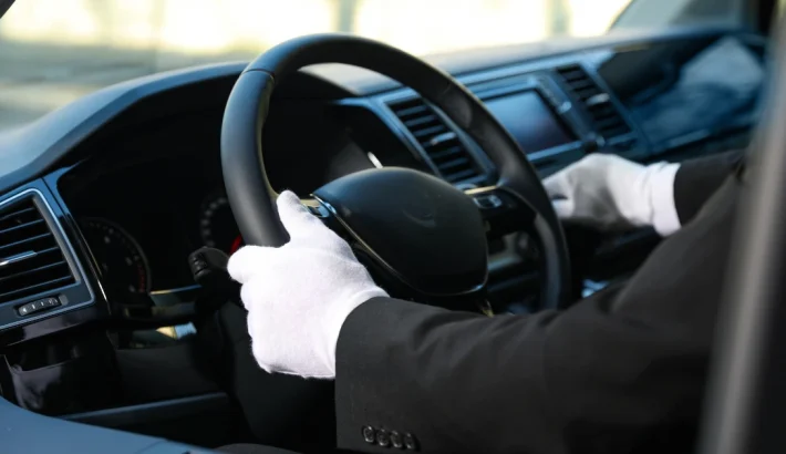 How Leeds Airport Taxi Services Are Adopting Green Practices