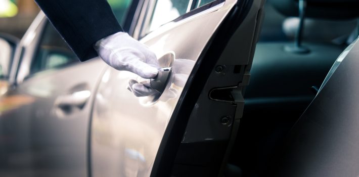 Sustainable Travel Tips for Leeds Airport Taxi Users